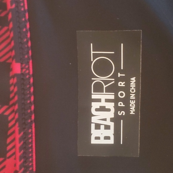 NEW  BEACHRIOT  LIBBY  PLAID  PRINT  SPORTS  BRA  IN MERRY PLAID - Picture 7 of 9